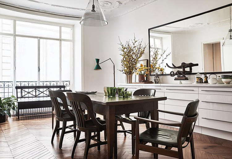In/Out: Home of Chloe creative director
