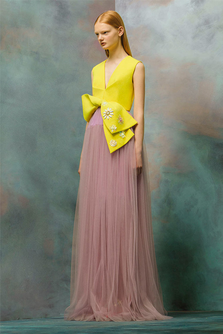 In/Out: Delposo Resort 17