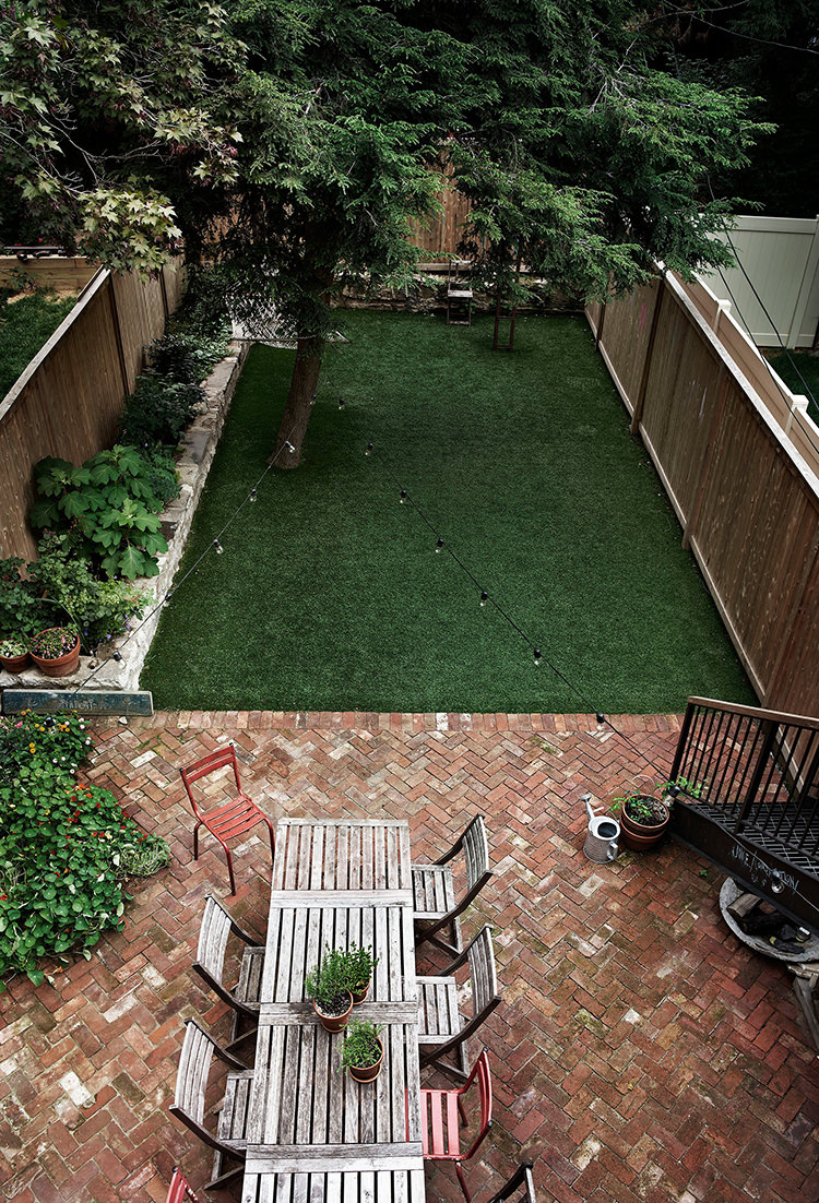In/Out_Catbird founder Rony Vardi’s Brooklyn home_13