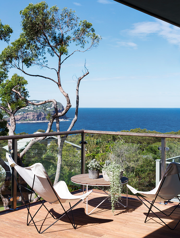In/Out: Macmasters Beach House by Arent&Pyke