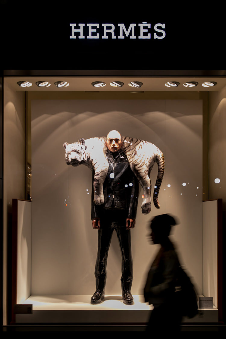 In/Out: Hermes Sydney Windows by Gwon Osang