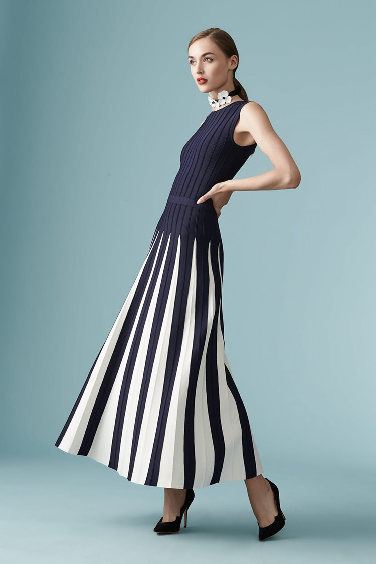 In/Out: Carolina Herrera Resort 2017 