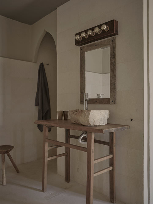 In/Out: La Granja Ibiza