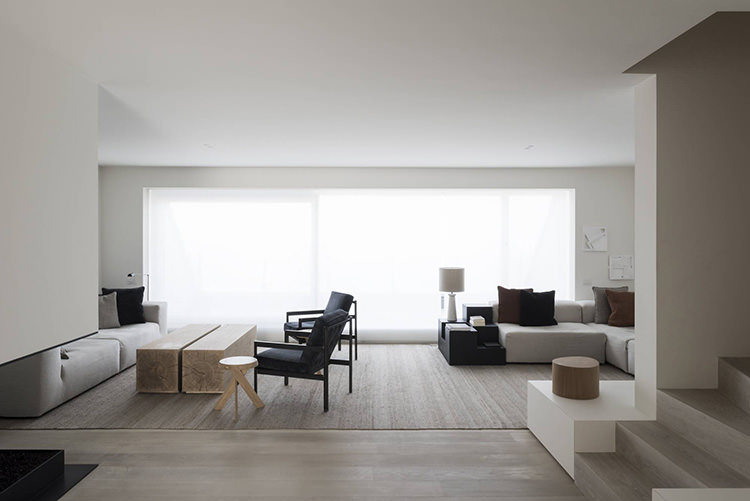 In/Out: Vincent Van Duysen apartment in Knokke, Belguim