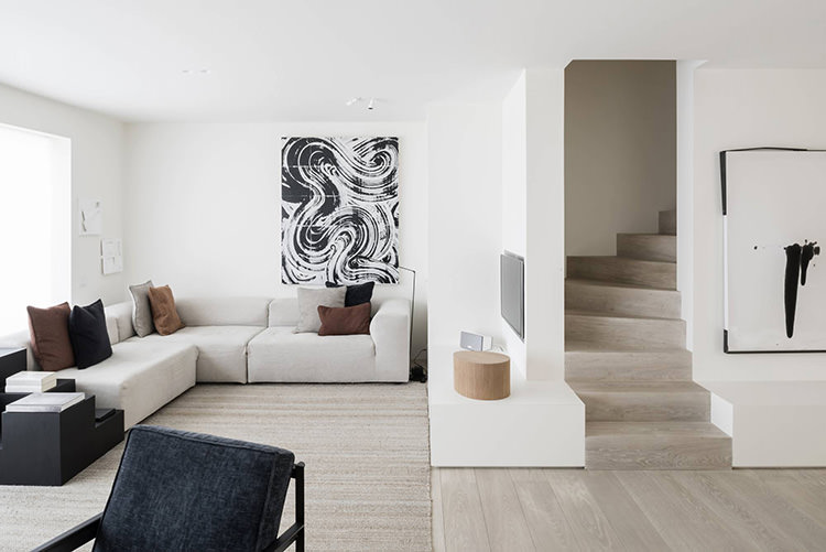 In/Out: Vincent Van Duysen apartment in Knokke, Belguim
