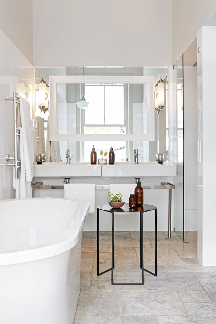 In/Out: The Robertson Small Hotel