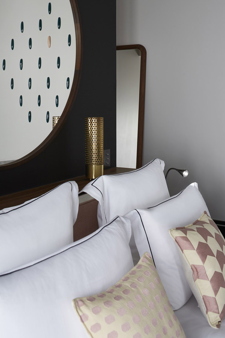 In/Out: Le Roch Hotel Paris
