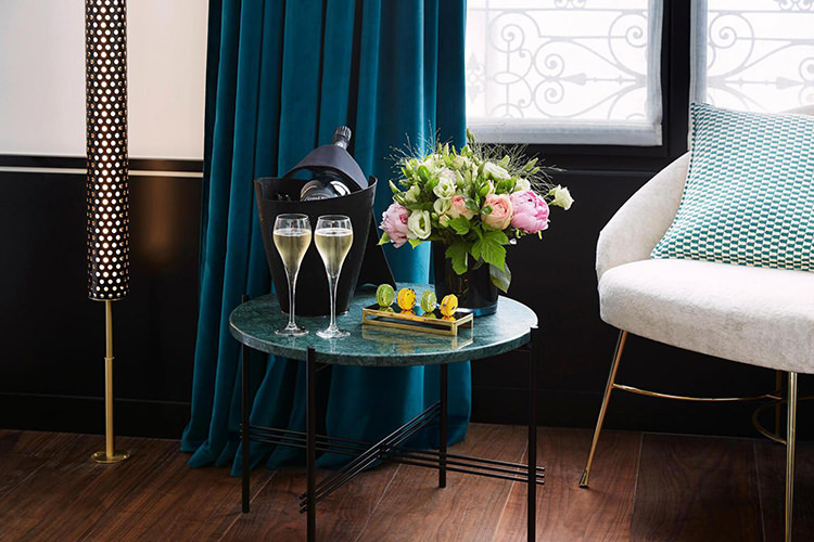 In/Out: Le Roch Hotel Paris