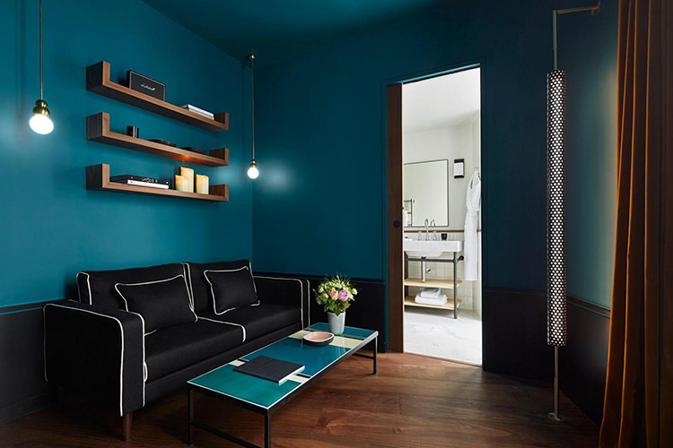 In/Out: Le Roch Hotel Paris