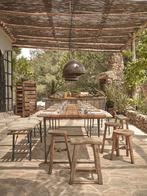In/Out: La Granja Ibiza