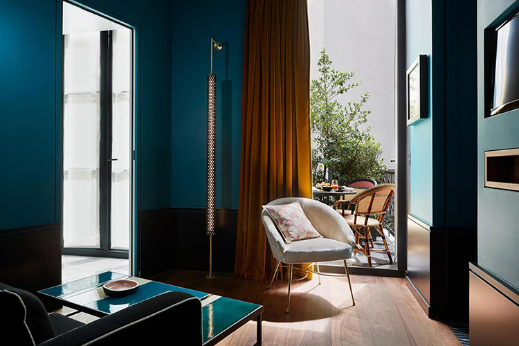 In/Out: Le Roch Hotel Paris