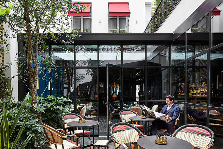 In/Out: Le Roch Hotel Paris