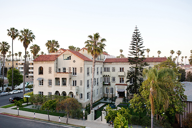 In/Out: Pali House Santa Monica