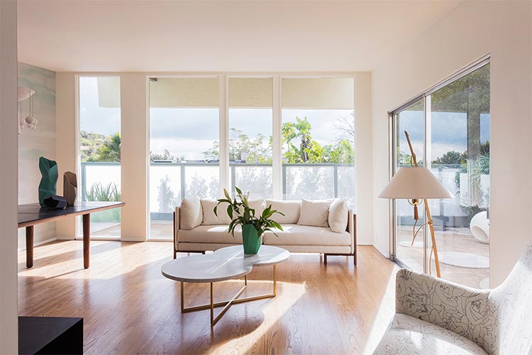 In/Out: Casa Perfect LA