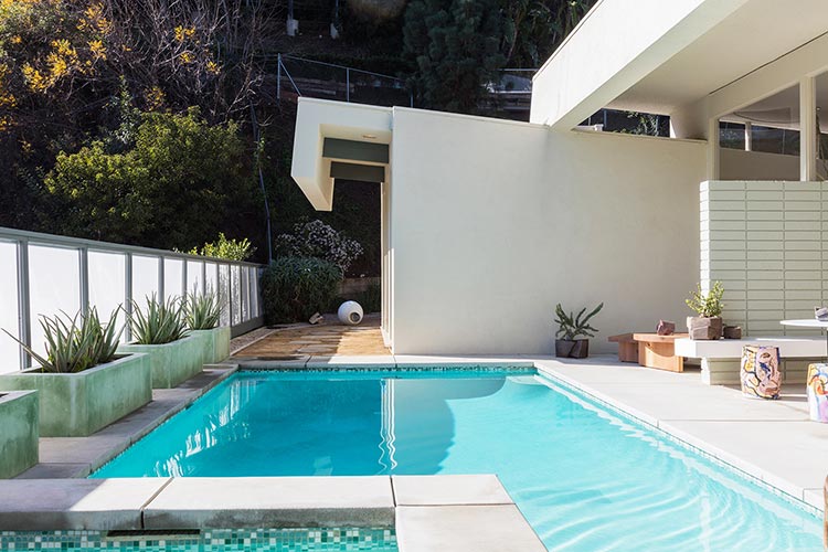 In/Out: Casa Perfect LA