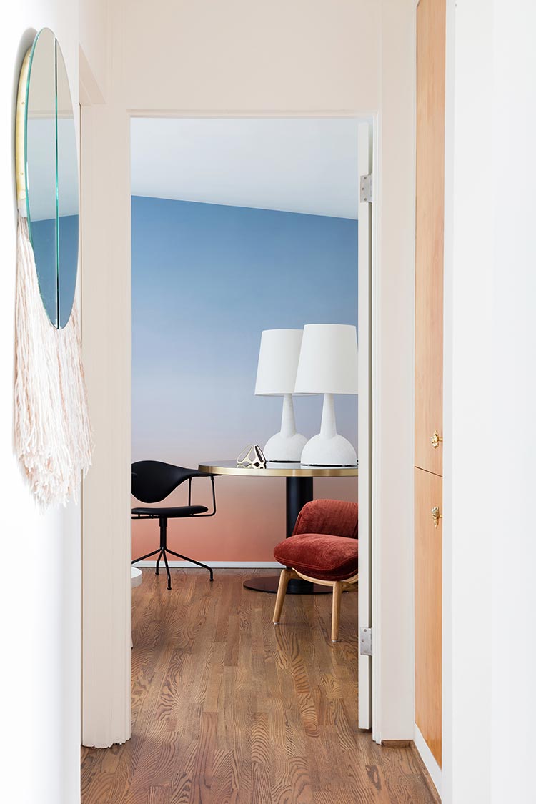 In/Out: Casa Perfect LA