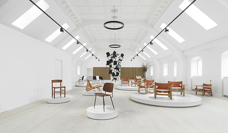 In/Out: Frederica Showroom