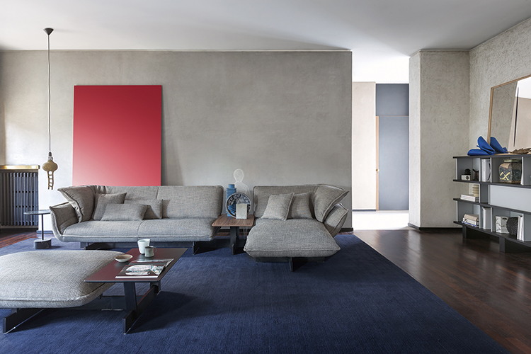 In/Out: Cassina