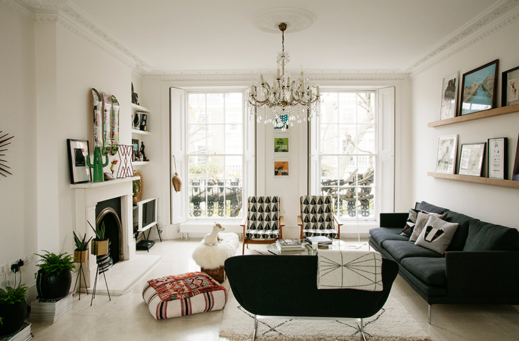 In/Out: Fanny Moizant