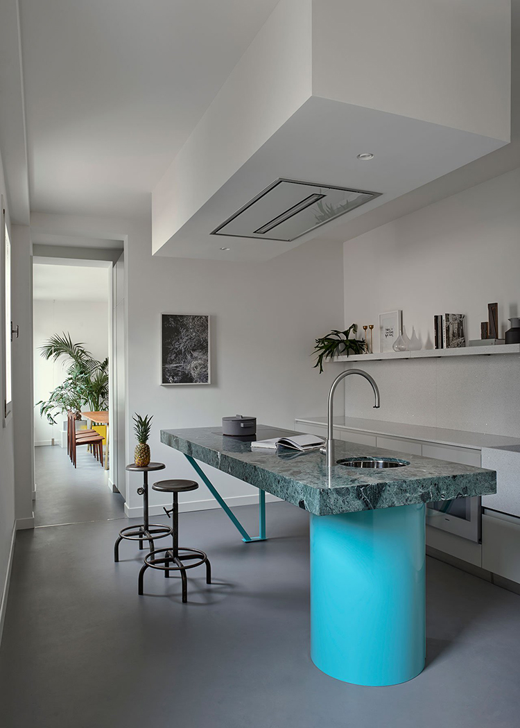 In/Out: Casa Flora Venice