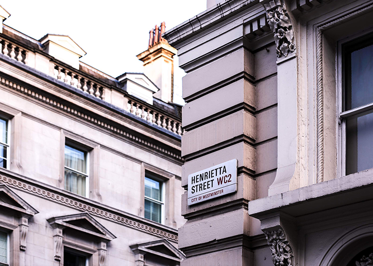 In/Out: Henrietta Hotel