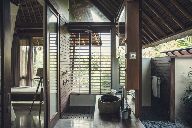 In/Out: Red Door Bali