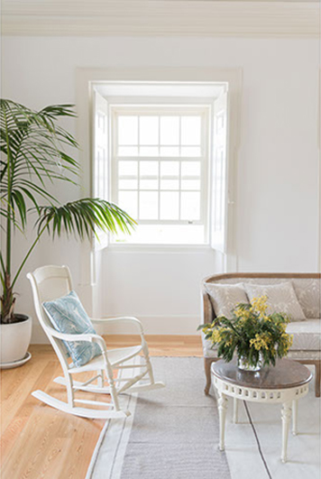 In/Out: Casa Mae