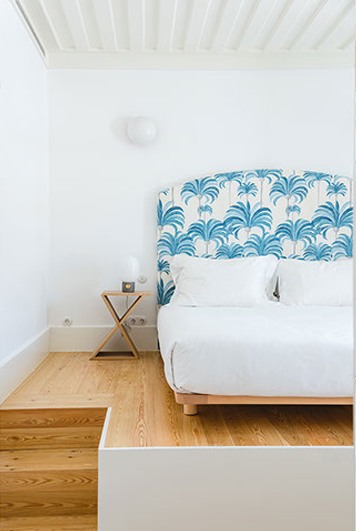 In/Out: Casa Mae