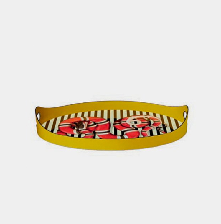In/Out:Gucci
