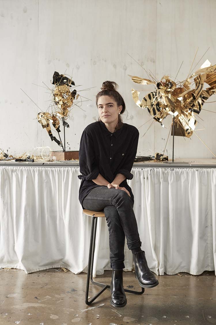 In/Out:Annawilihighfield