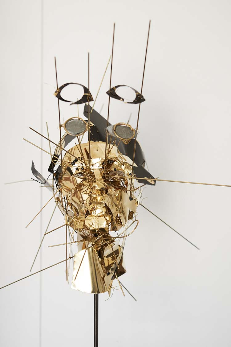 In/Out:Annawilihighfield