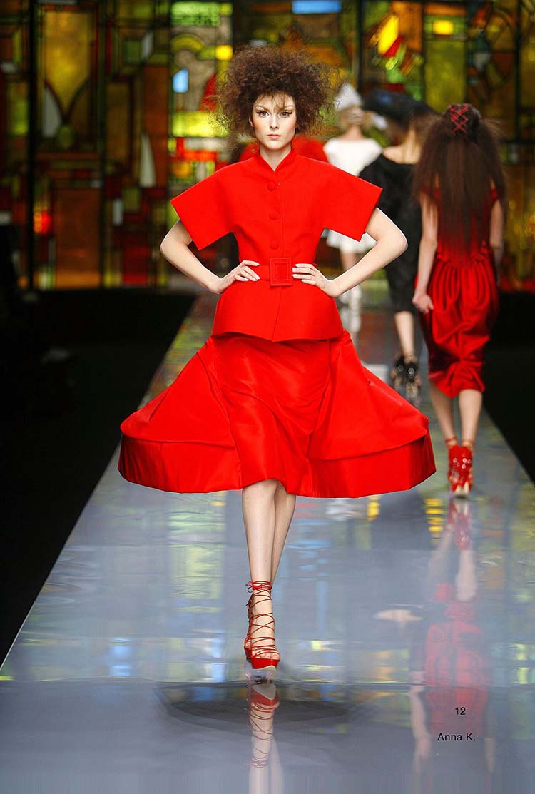 In/Out:Houseofdior