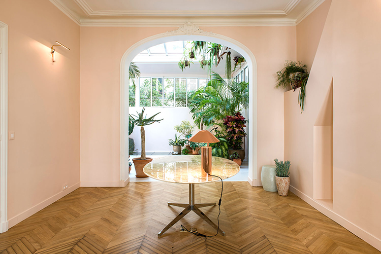 In/Out: Villa Rose