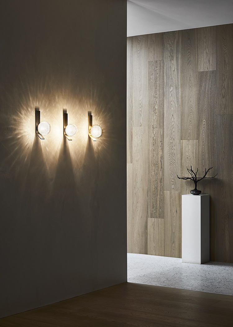 In/Out:Articolo