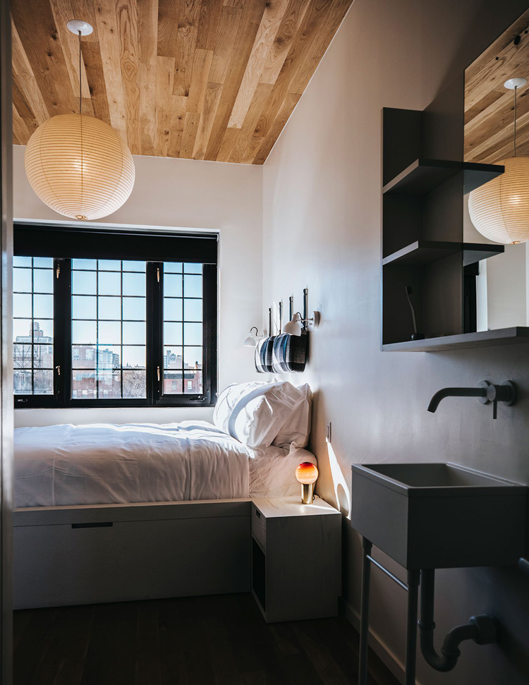 In/Out:GowanusInn