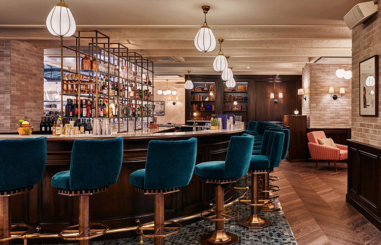 In/Out:HoxtonHotel