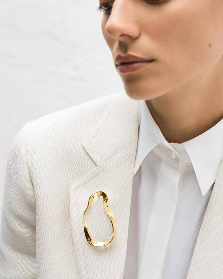 In/Out:Agmes
