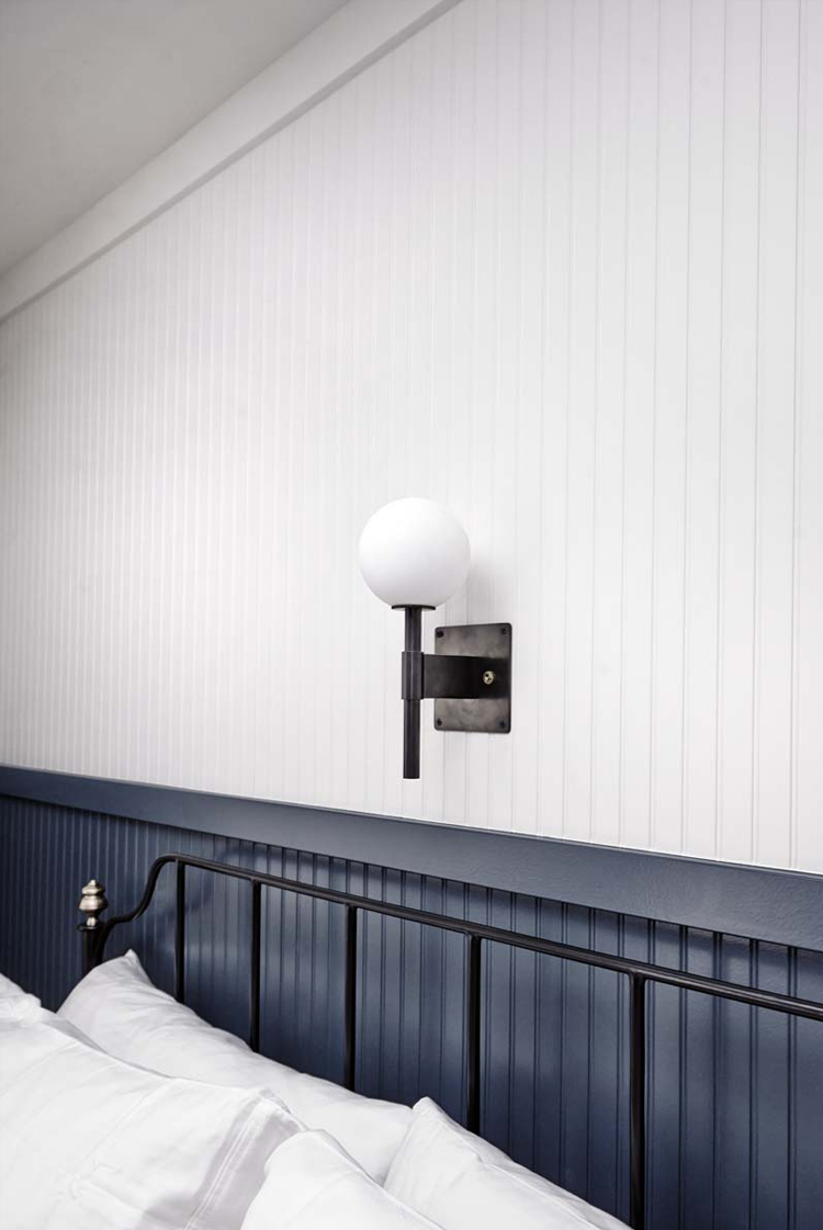 In/Out:Anvil Hotel