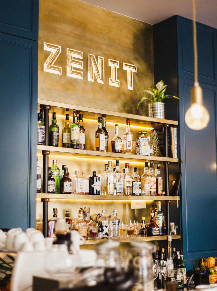 In/Out:Zenit