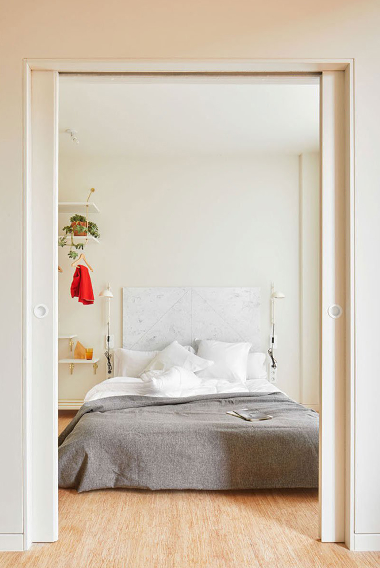 In/Out_110Rooms